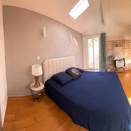 Dom wakacyjny Maison De Charme Piscine Privee Climatisee & Plages